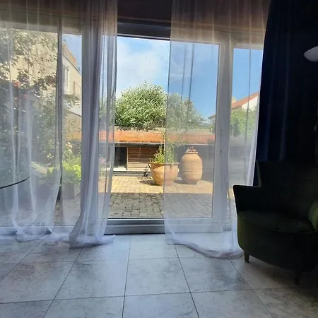With 2 Bedrooms